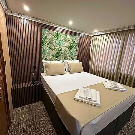 Maranda Hotel 3*